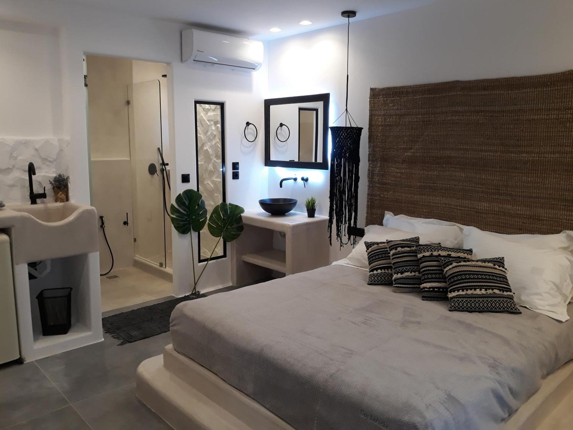 Ampelos Casart Naxos City Room photo